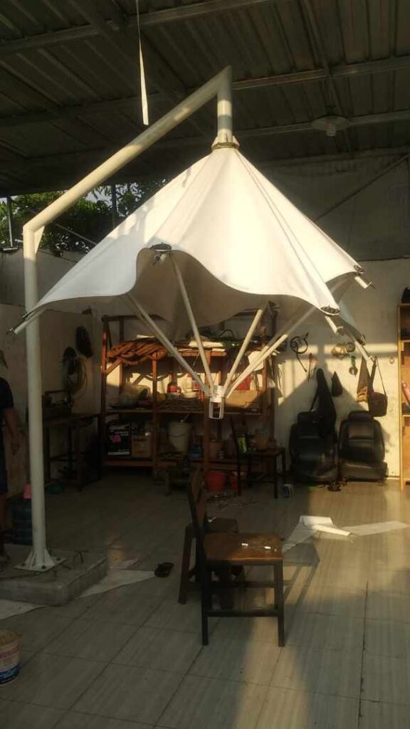 Kanopi membran berkualitas Agtex dan Serge Ferrari untuk eksterior outdoor