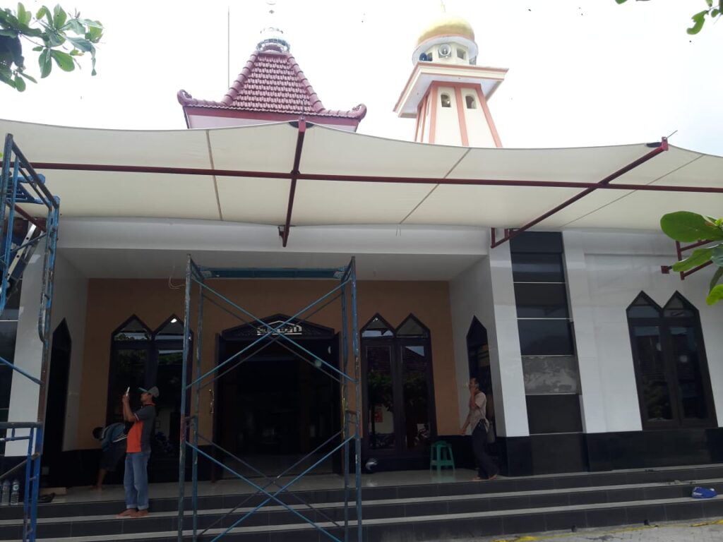 Jasa Pasang Atap Membrane dan Tenda Membran Malang