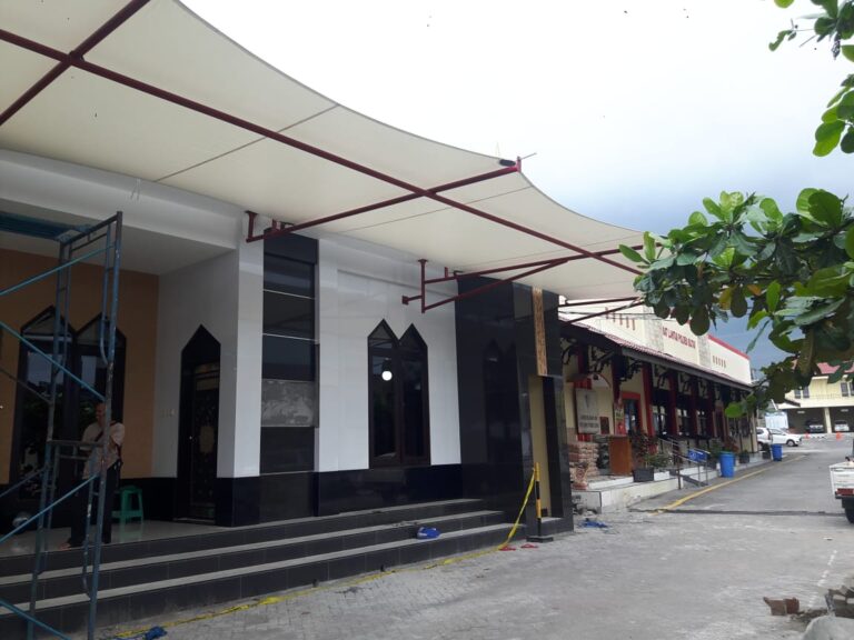 Jasa Pasang Atap Membrane dan Tenda Membran Malang